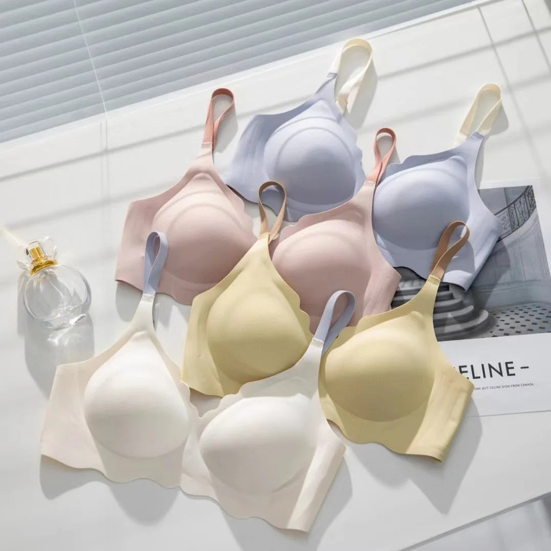 No-Trace Wireless Support Bra